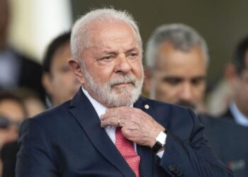 Ipespe: Aprovação do governo Lula sobe para 52% em nova pesquisa