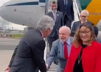 Lula desembarca no Reino Unido nesta sexta para coroação do rei Charles 3º e encontro com Rishi Sunak