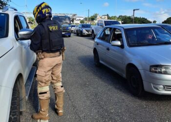 PRF registra 30 acidentes, com 30 pessoas feridas e uma morte durante o feriado do Dia do Trabalhador