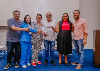 ‘Eu Posso’: Prefeito libera crédito para padronização das barracas de ambulantes em eventos de João Pessoa‘Eu Posso’: