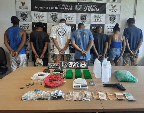 Suspeitos que fingiam ser flanelinhas para vender drogas são presos em João Pessoa