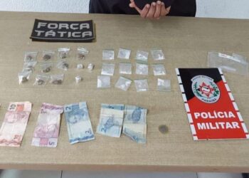 Polícia prende suspeito de tráfico de drogas, em Cruz das Armas