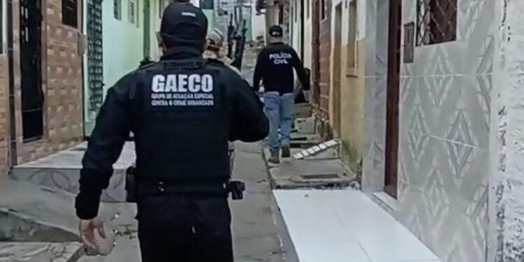 Polícia Federal, Gaeco e Polícia Civil deflagram operação contra violência em escolas e miram rede social, na Paraíba