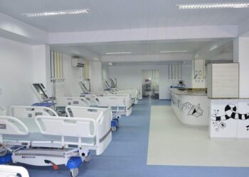 Mais 15 leitos de enfermaria e UTI são abertos no Hospital de Valentina após aumento de síndromes gripais em crianças