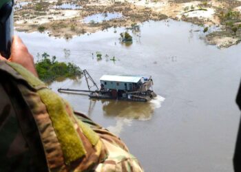 Investigação: garimpo em área yanomami é mantido por crime organizado