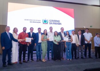 Prêmios Mestres da Educação e Escola de Valor contemplam quase 6 mil servidores na PB