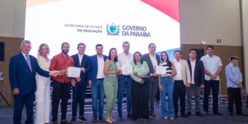 Prêmios Mestres da Educação e Escola de Valor contemplam quase 6 mil servidores na PB